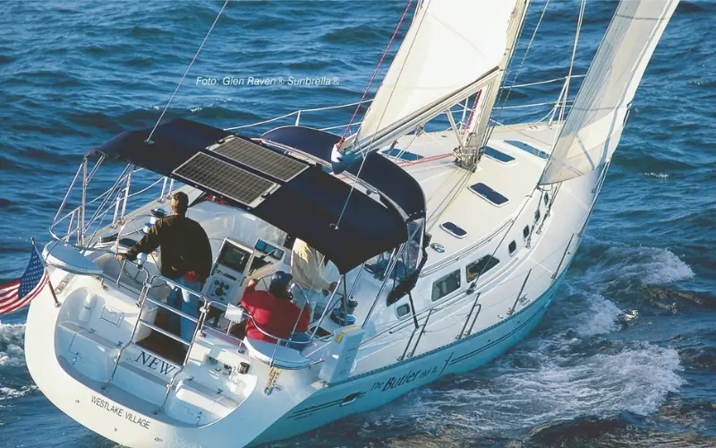 Sailing Yachts - Solar Solutions